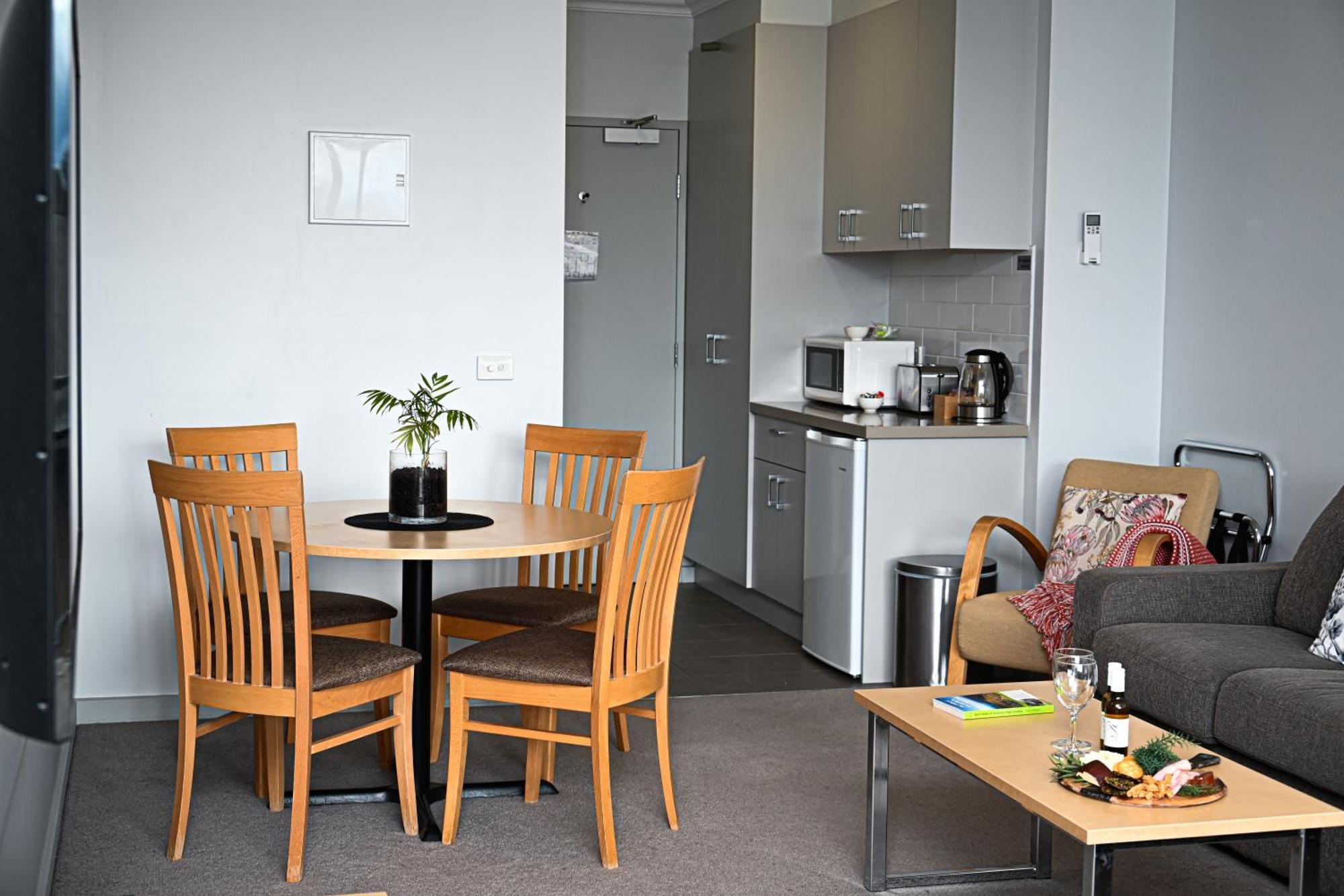 Mansfield Apartments ภายนอก รูปภาพ