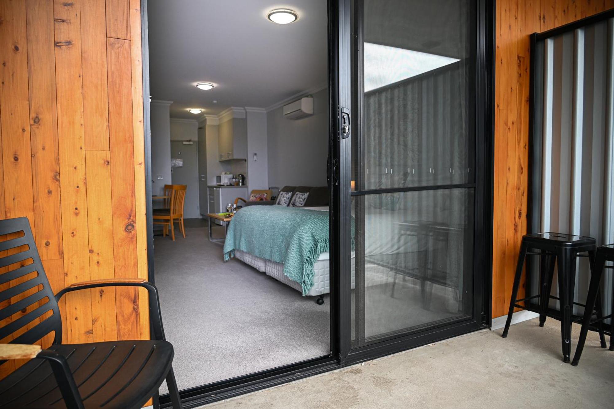 Mansfield Apartments ภายนอก รูปภาพ