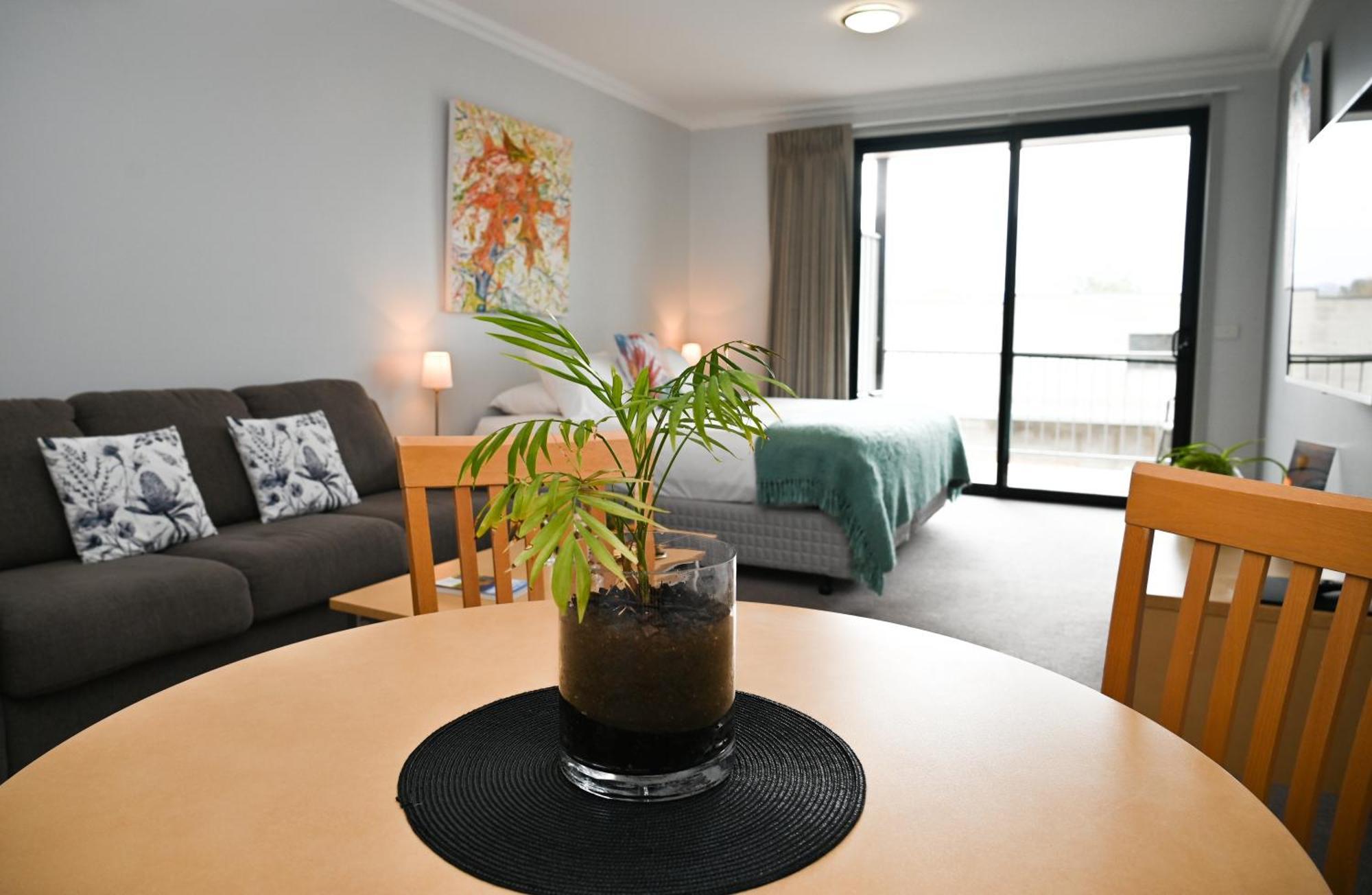 Mansfield Apartments ภายนอก รูปภาพ
