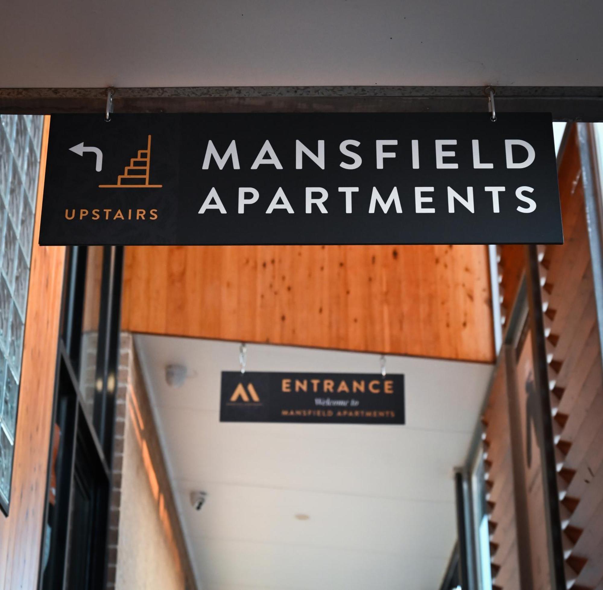 Mansfield Apartments ภายนอก รูปภาพ